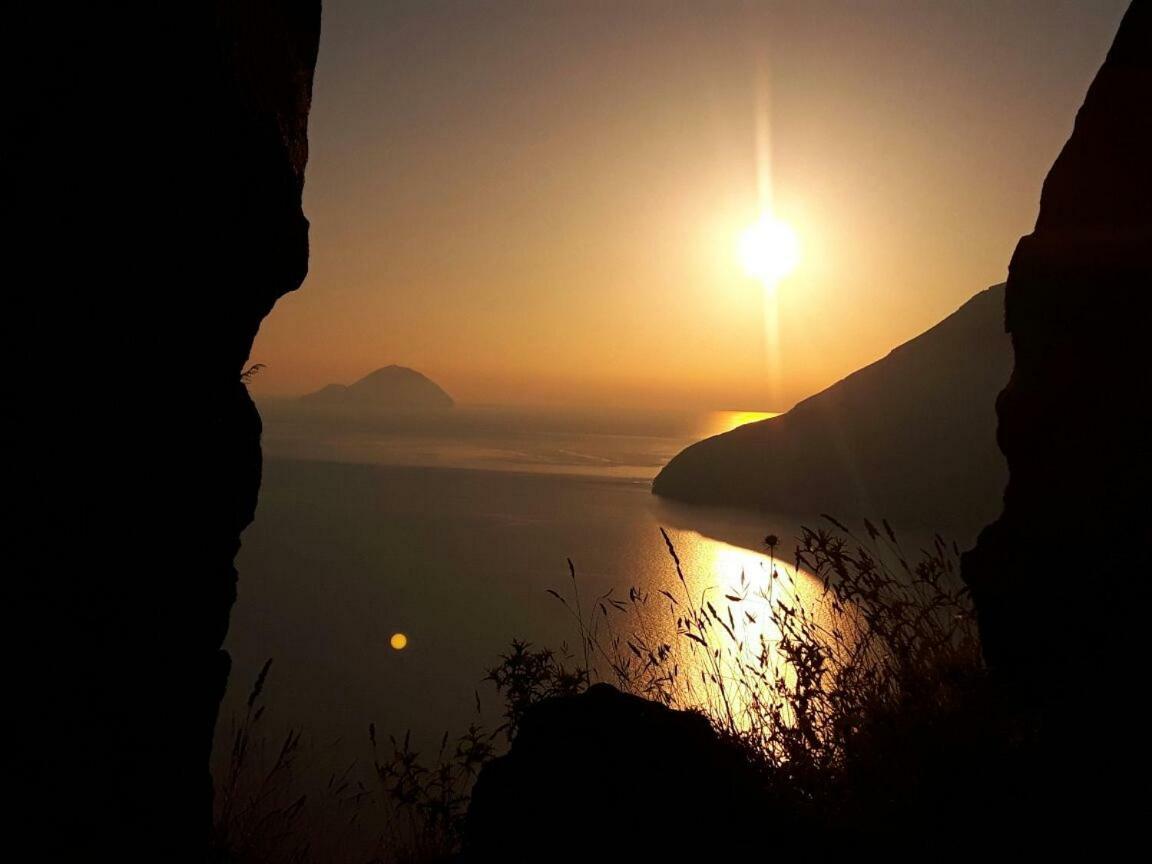 Apartament Nerossidiana Sul Mare Di Lipari Zewnętrze zdjęcie