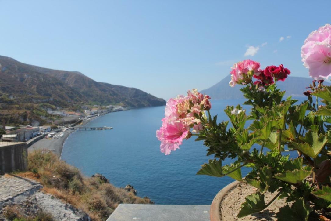 Apartament Nerossidiana Sul Mare Di Lipari Zewnętrze zdjęcie